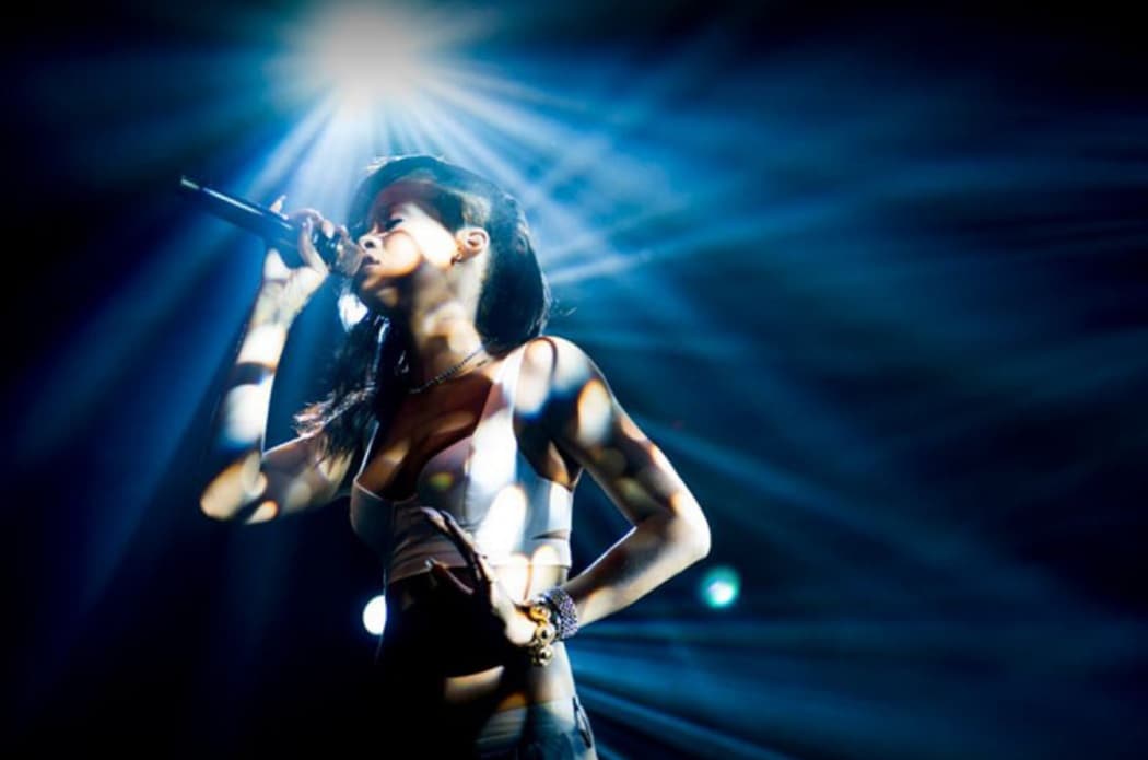 Letra y significado de la canción "Diamonds" de Rihanna 