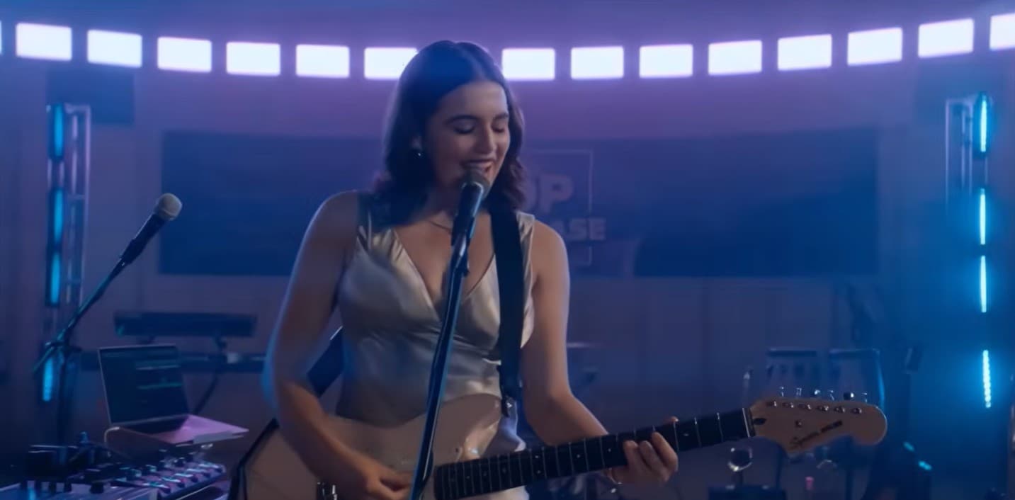 Ella Bright “Girl That I Am” Meaning: Off Campus Song Explained