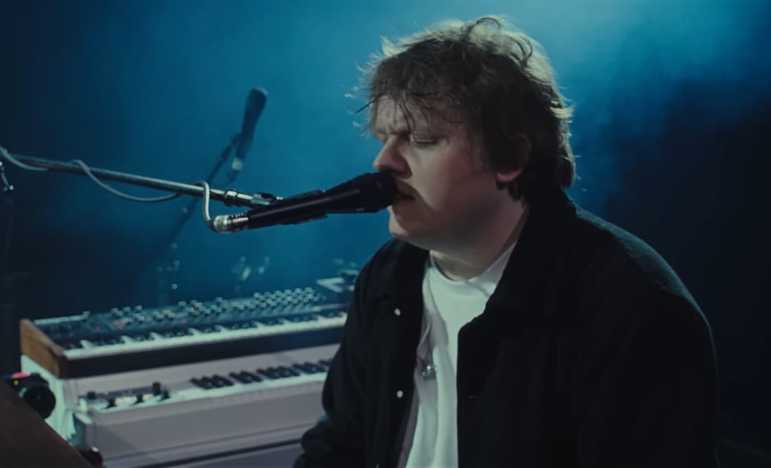 Lewis Capaldi "The Day That I Die": From Farewell to Gratitude